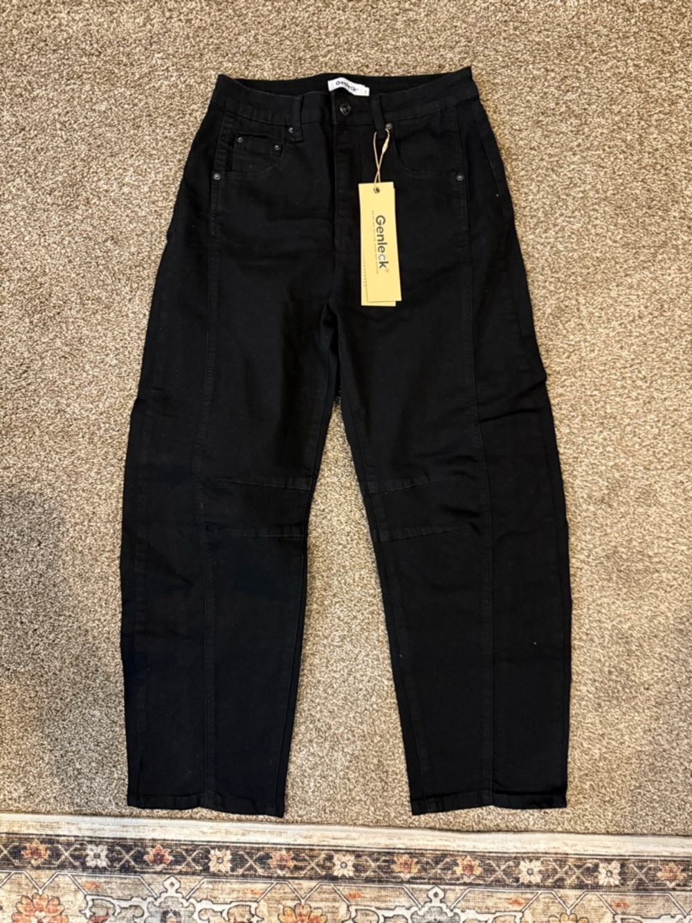 Black Wide-Leg Jeans — High-Rise Flare